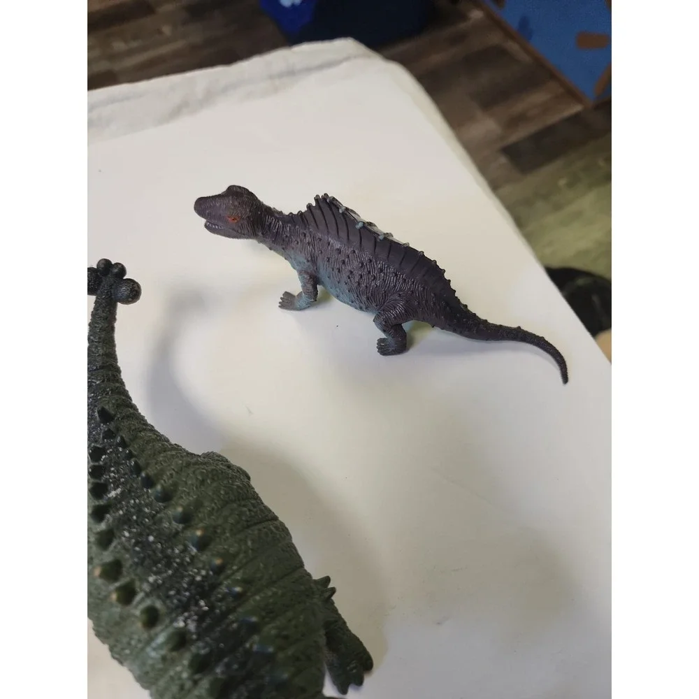 Huge Collection Of Toy Dinosaurs Various Sizes Lot Of 10‎  Pre Owned